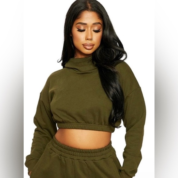 NWOT naked wardrobe cropped cream sweater - Picture 2 of 6